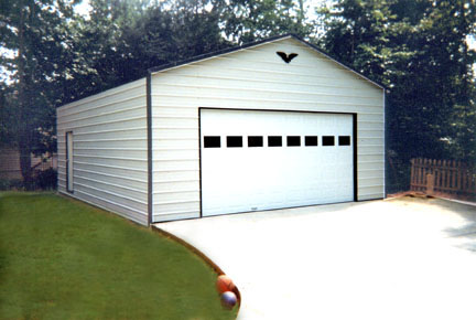 Advantage Deluxe metal garage with one bay and side door